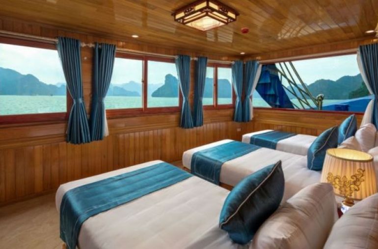 Deluxe-triple-3beds1
