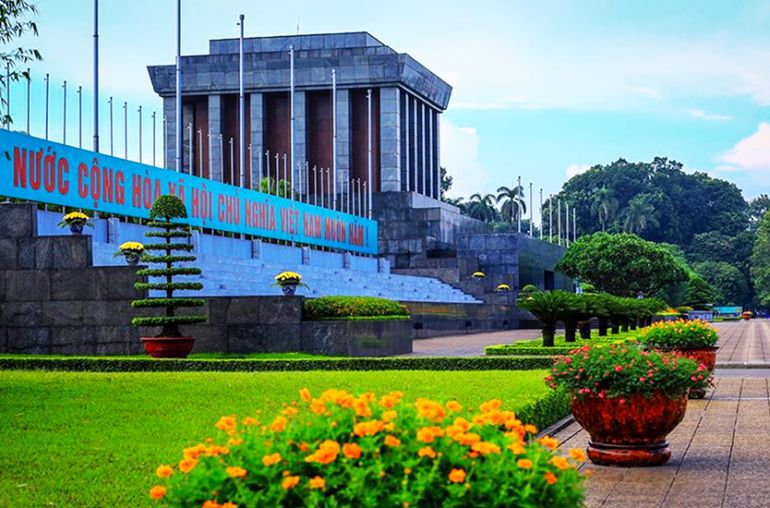 Ho-Chi-Minh-mausoleum