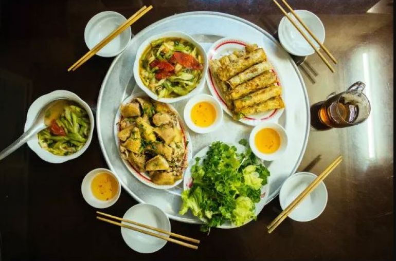 Local-Meal-at-Song-Phuong-Village
