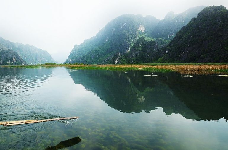 Du-lich-dam-van-long-ninh-binh-mytour-4