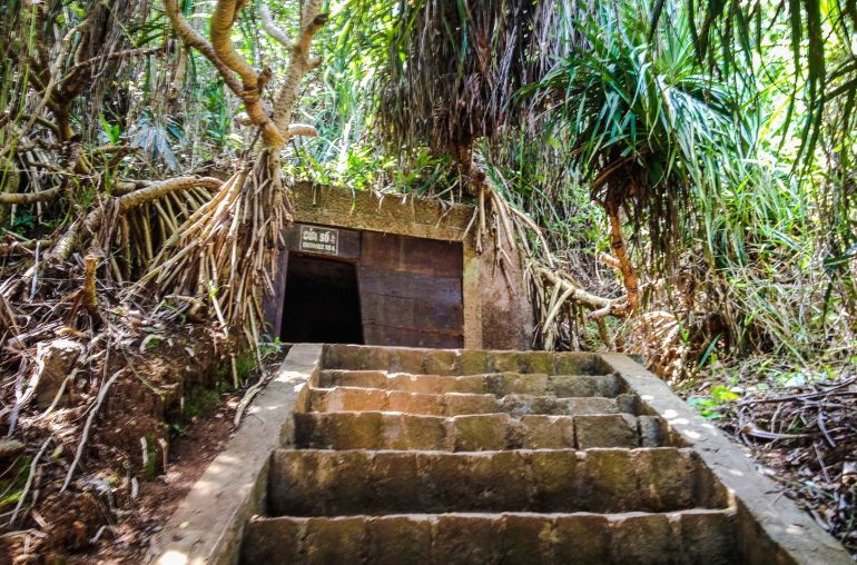 Vinh-Moc-Tunnel1