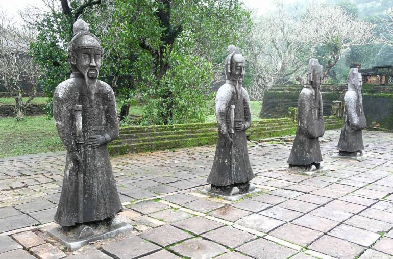 Tomb-of-King-Tu-Duc-2