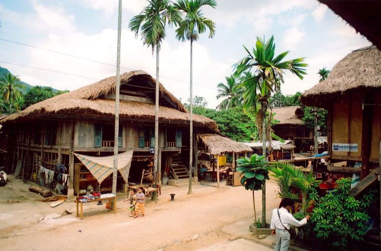 Pom-Coong-Village-3