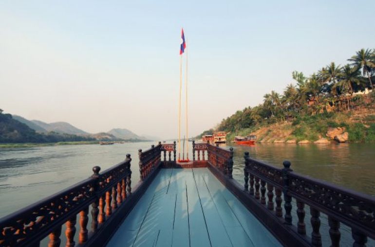 pak-ou-cruise-upstream