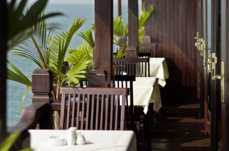Cruise restaurant