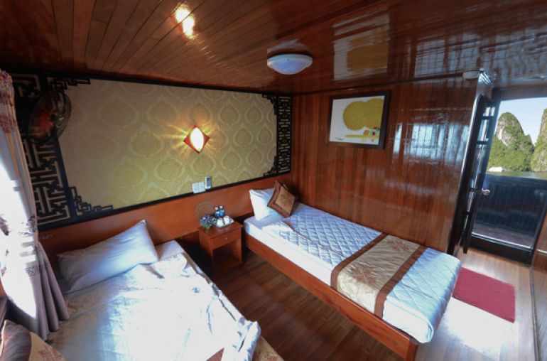 Deluxe twin bed