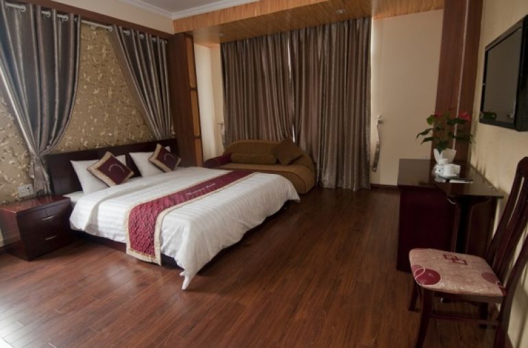Fantasea Hotel in Cat Ba