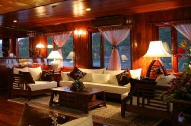 Relaxing lounge
