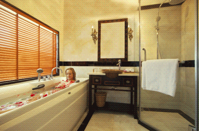 Bathroom Executive cabin