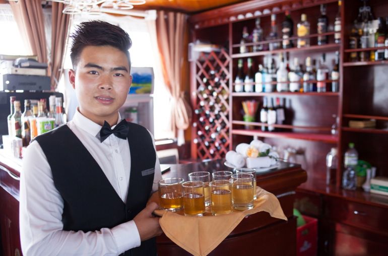 Bar