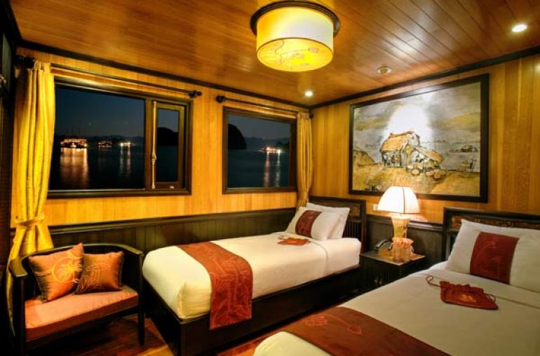 Deluxe twin bed