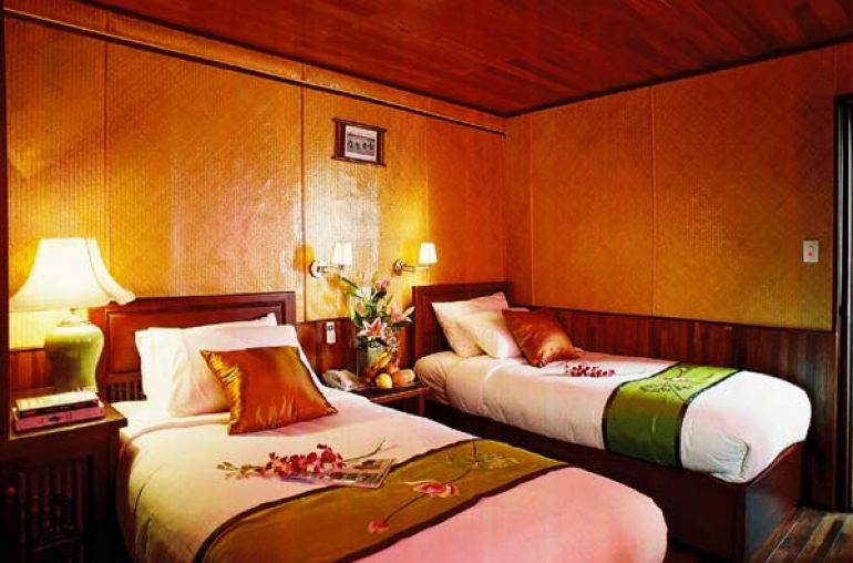 Superior twin bed