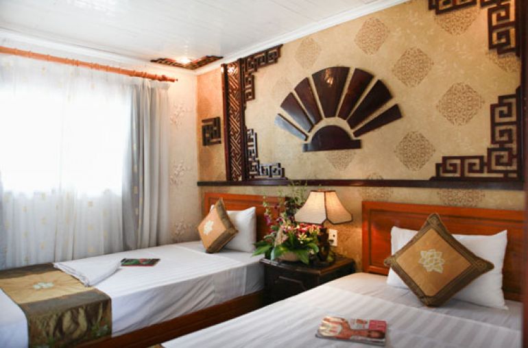 Twin bed