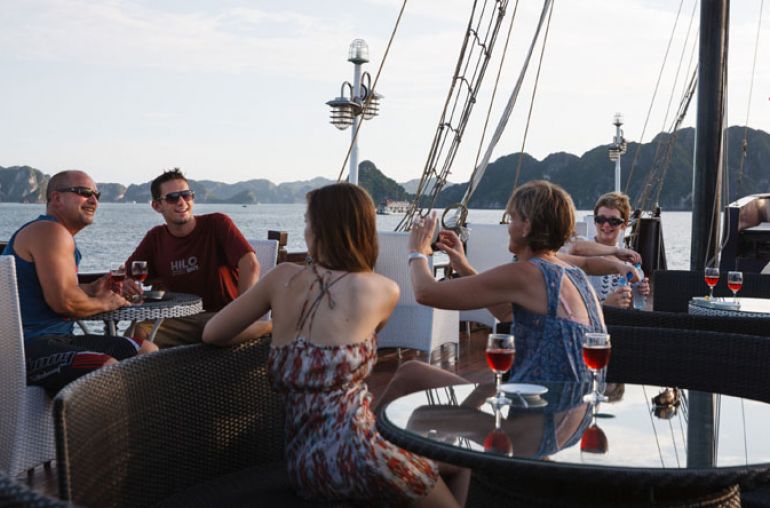 Sundeck Party