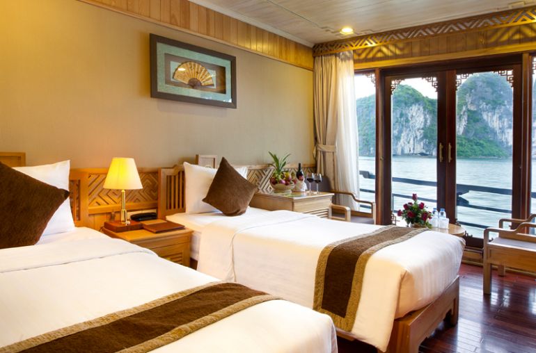 Twin bed Ocean View