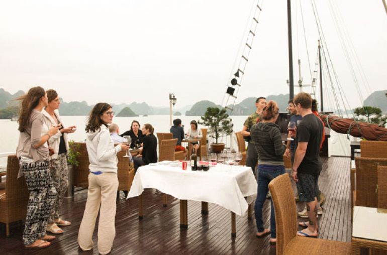 Cruise sundeck